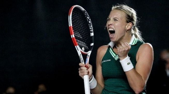 WTA Finals 2021: Tekuk Sakkari, Kontaveit Hadapi Muguruza di Final