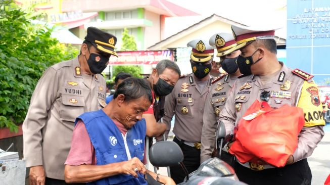 Satlantas Polrestabes Semarang dan Ditlantas Polda Jateng Tekankan Etika Berlalu-lintas