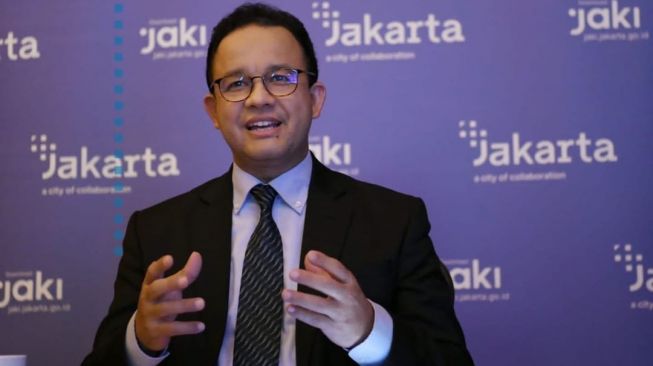 Anies Kaji Penerapan PPKM Level 3 di DKI Jakarta pada Akhir Tahun