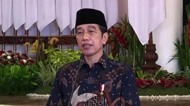 Banjir Sintang Disebut Karena Kerusakan DAS Puluhan Tahun, PD: Pernyataan Jokowi Keliru