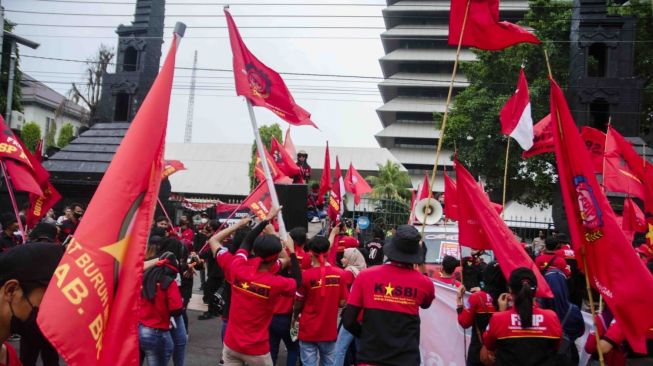 Upah Minimum Kota di 11 Daerah di Jabar Ini Kemungkinan Tak Naik Tahun Depan