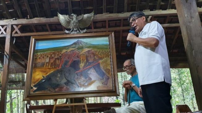 Djoko Pekik Pamerkan Lukisan 'Berburu Celeng Merapi' ke Omah Petroek, Apa Maknanya?