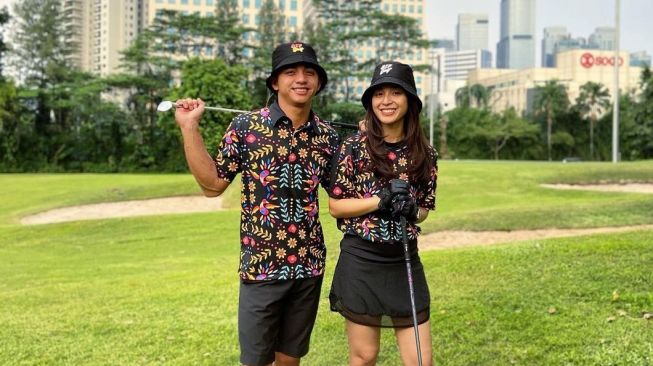 Potret Nimaz Dewantary Dilamar Kekasih (Instagram/@nimazdewantary)