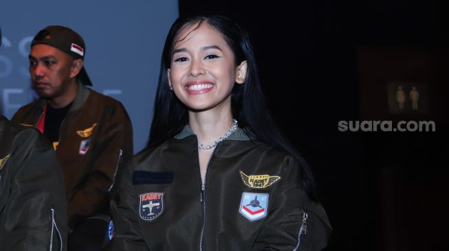 Bisma Karisma dan Givina Lukita Dituntut Mesra di Film Kadet 1947