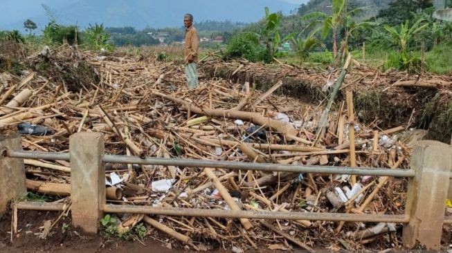 BPBD Garut Beberkan Penyebab Banjir di Banyuresmi