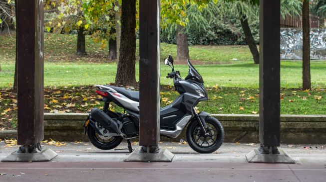 Aprilia SR GT. (aprilia.com)