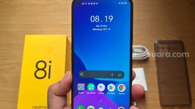 Realme 8i. [Suara.com/Dicky Prastya]