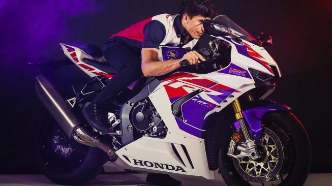 Honda CBR1000RR-R Fireblade edisi ultah ke-30. (Instagram/hrc_motogp)