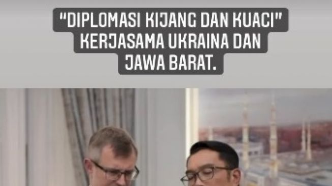 Gubernur Jawa Barat Ridwan Kamil menerima tamu Dubes Ukraina untuk Indonesia. [Instagram]