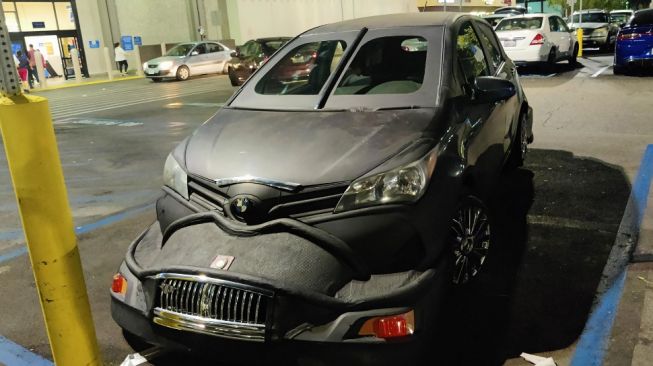 Modifikasi Toyota Yaris dengan desain yang cukup nyeleneh (Carscoops)