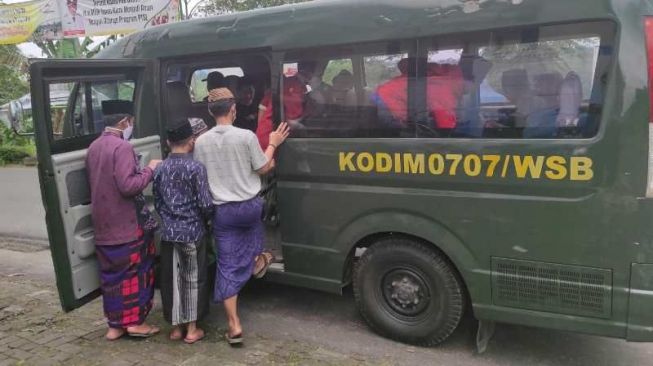 Cerita Kodim Wonosobo Jemput Santri Ikuti Vaksinasi Covid-19