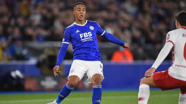 Gelandang sentral Leicester City, Youri Tielemans. [OLI SCARFF / AFP]