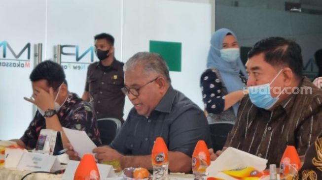 Deputi I KSP Febry Calvin Tetelepta pimpin Rapat Koordinasi Percepatan Pembangunan Akses Jalan Makassar New Port, Makassar (26/11/2021) [SuaraSulsel.id/KSP]