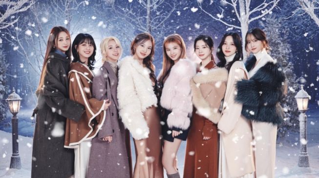 TWICE Rilis Teaser Bertema Natal untuk Single Jepang Terbaru 'Doughnut'