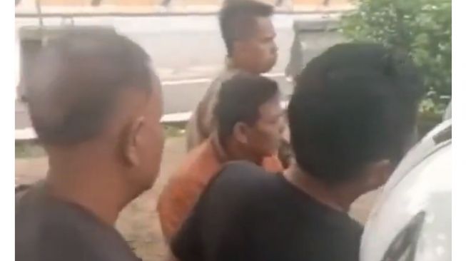 Beredar Video Pria Doktrin Anggota Ormas Pemuda Pancasila untuk Membunuh