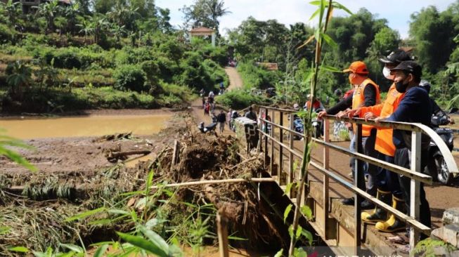 Rendam Ratusan Rumah, Wabup Sebut Banjir Bandang Garut Tak Timbulkan Korban Jiwa
