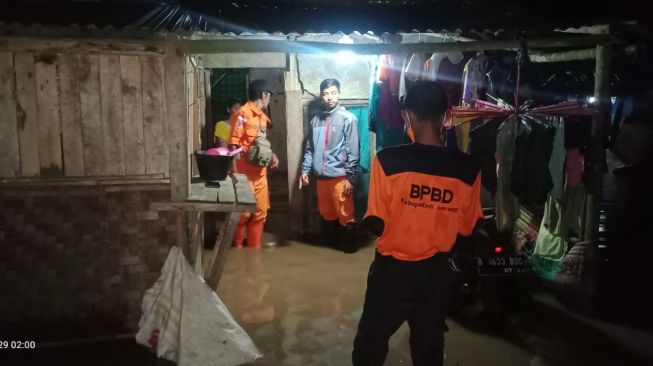 Diguyur Hujan Lebat, Tiga Kampung di Padarincang Terendam Banjir