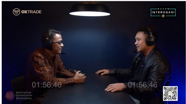 Doddy Sudrajat saat menjawab kapan ulang tahun sang cucu, Gala Sky Andriansyah [YouTube: Adiez Gilang]