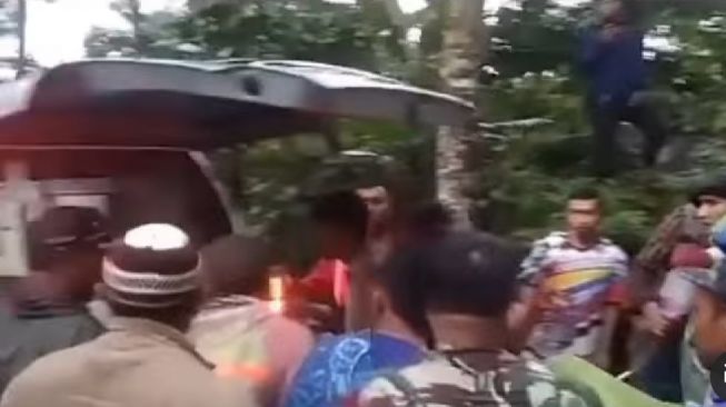 Kondisi Memburuk, Warga Karawang yang Pingsan Saat Pendakian Gunung Raung Dirujuk ke RS