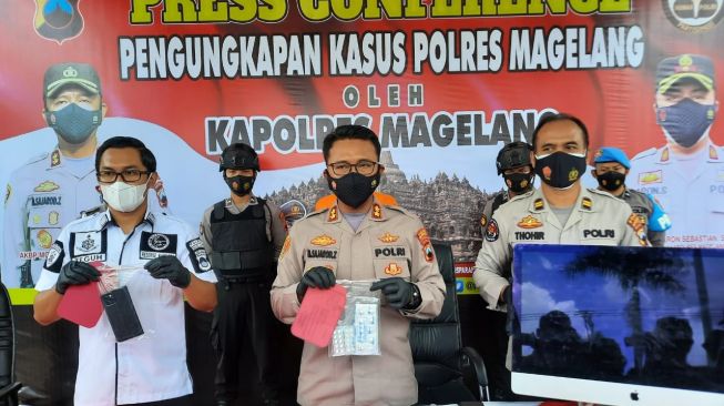 Ngaku Depresi dan Simpan Puluhan Pil Psikotropika, WNI di Magelang Berakhir Ngenes