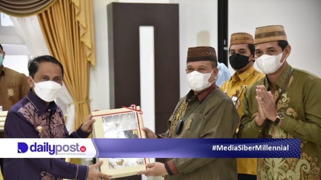 Bupati Nelson Terima DIPA dan TKDD 2022 untuk Pemkab Gorontalo