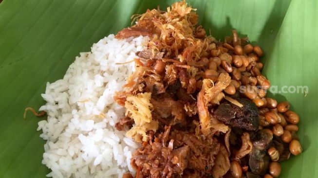 Nasi Balap Puyung, Makanan Khas Lombok yang Wajib Dicoba Para Pebalap