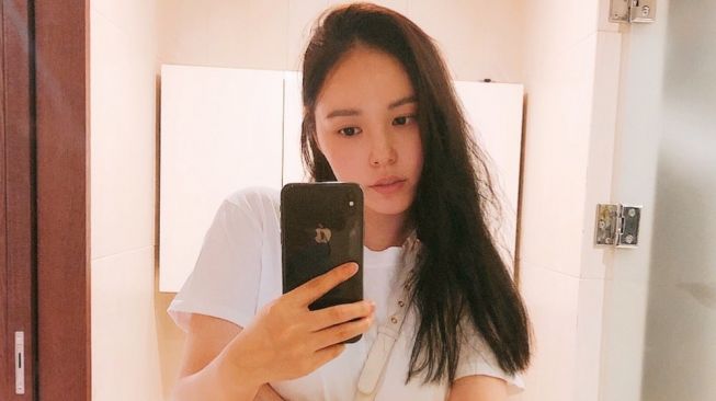 Min Hyo Rin. [Instagram/hyorin_min]