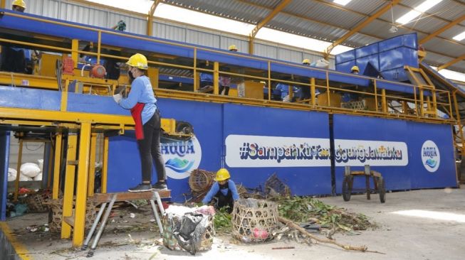 TPST Samtaku Jimbaran Wujud Tanggung Jawab Produsen Pada Kemasannya