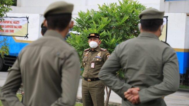 Bakal Rajin Patroli Selama Ramadhan, Satpol PP DKI Jakarta Targetkan Pedagang Petasan dan Miras