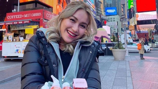 Ayu Ting Ting tengah berlibur di New York, Amerika Serikat. [Instagram]