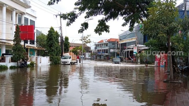 Banjir di Bali Akibat Hujan Deras Semalaman, Aktivitas Warga Terganggu
