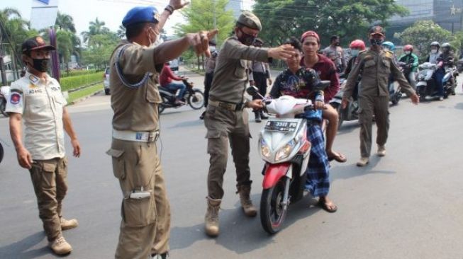 Libur Nataru, Polisi Bakal Batasi Kendaraan ke Tempat Wisata