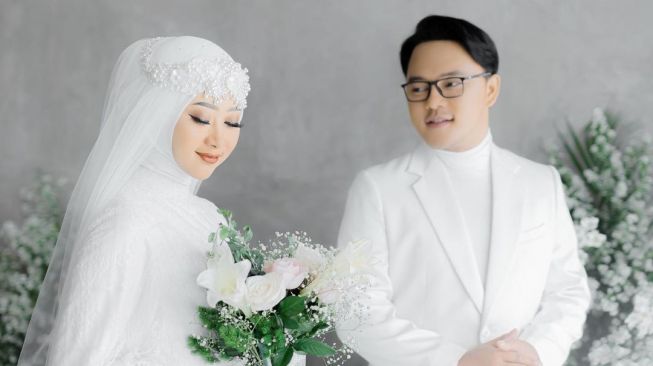 Potret Prewedding Danang DA dan Hemas Nura. [Instagram/@danang_official91]