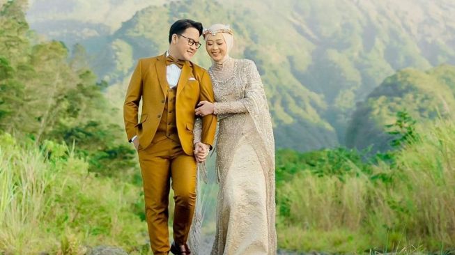 Potret Prewedding Danang DA dan Hemas Nura. [Instagram/@danang_official91]