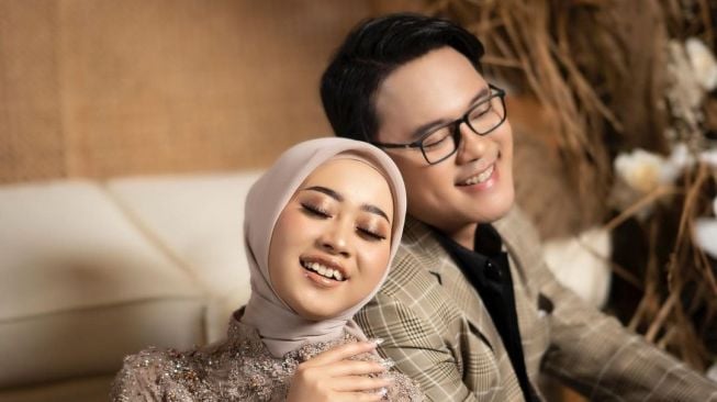 Potret Prewedding Danang DA dan Hemas Nura. [Instagram/@danang_official91]