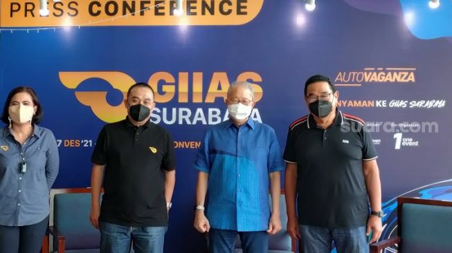 Konferensi pers GIIAS Surabaya 2021 yang antara lain membawa harapan bangkitnya dunia otomotif Jawa Timur [Suara.com/Dimas Angga Perkasa].
