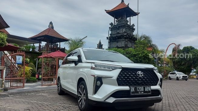 Sura.com tengah test drive All-New Toyota Veloz di Bali [Suara.com/Manuel Jeghesta Nainggolan].