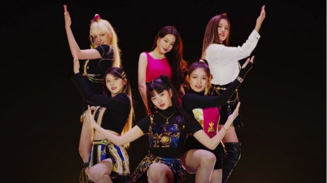 'ELEVEN' IVE Jadi Album Debut GG Ke-2 dengan Penjualan Tertinggi dalam Seminggu