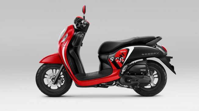 Harga Beda Tipis, Ini Perbandingan Motor Yamaha Fazzio dan Honda Scoopy ...