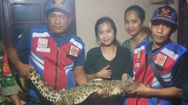 Kaki Seorang Gadis di Riau Diterkam Buaya dan Diselamatkan DPKP