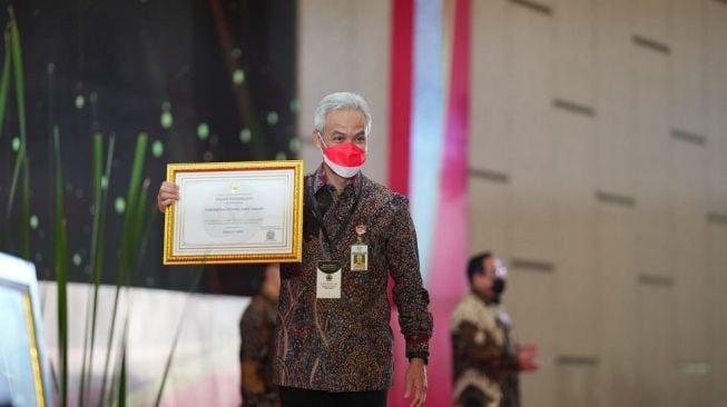 Jateng Terima Anugerah Meritokrasi, Ungguli Jatim Jabar dan DKI Jakarta