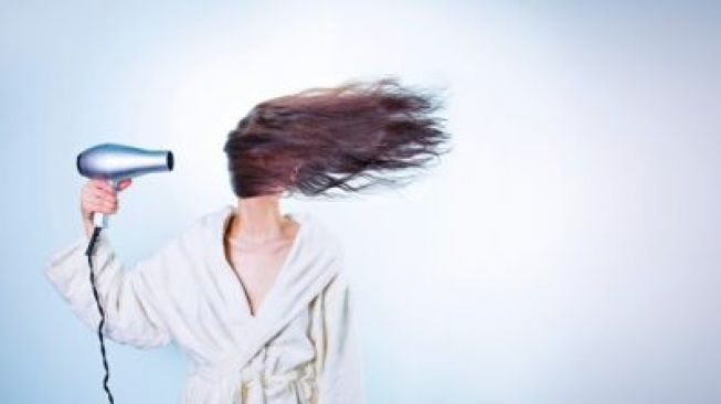 Ilmuwan menemukan penanda skizofrenia pada rambut manusia