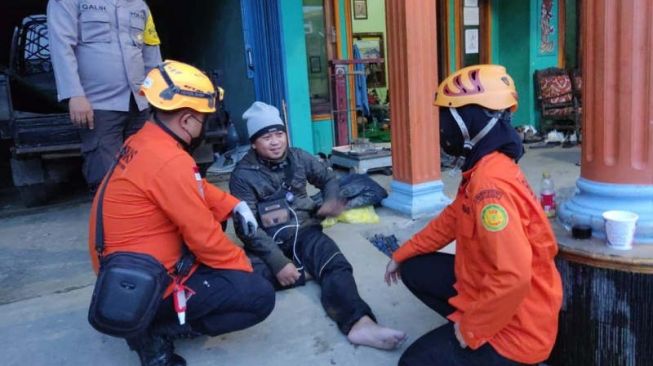 Sempat Alami Hipotermia, Seorang Pendaki Gunung Merbabu Berhasil Dievakuasi