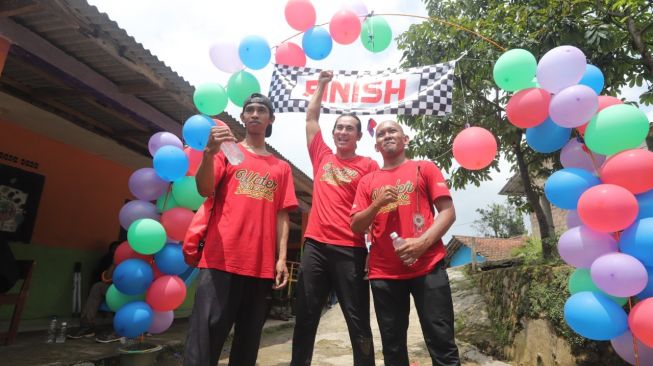 Para peserta Water Advanture Jelajah Air Nusantara yang dilaksanakan di Ciasihan, Pamijahan, Bogor [Suara.com]