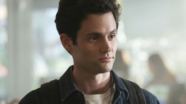 Joe Goldberg di Serial 'You' Suka Menguntit Wanita Incaran, Punya Gangguan Mental Apa?