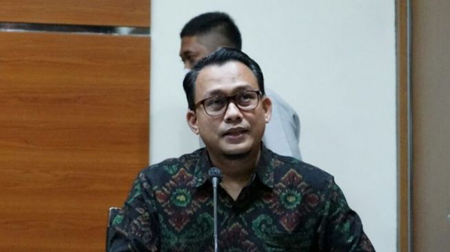 KPK Limpahkan Dua Berkas Perkara Terdakwa Suap Pajak Ke Pengadilan Tipikor Jakarta