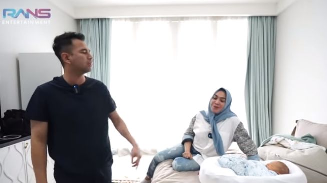 Raffi Ahmad tagih kado Rayyanza ke Rieta Amilia (YouTube.com)