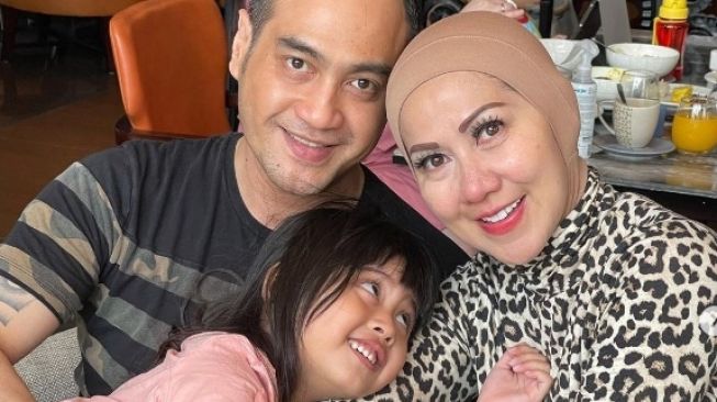 Ferry Irawan dan Venna Melinda [Instagram]