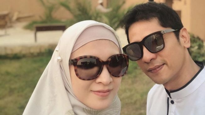 Potret harmonis Donita dan Adi Nugroho. [Instagram/adinugroho_st]