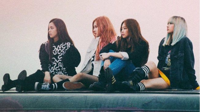 STAY Jadi MV Ke-10 BLACKPINK yang Tembus 300 Juta Views!